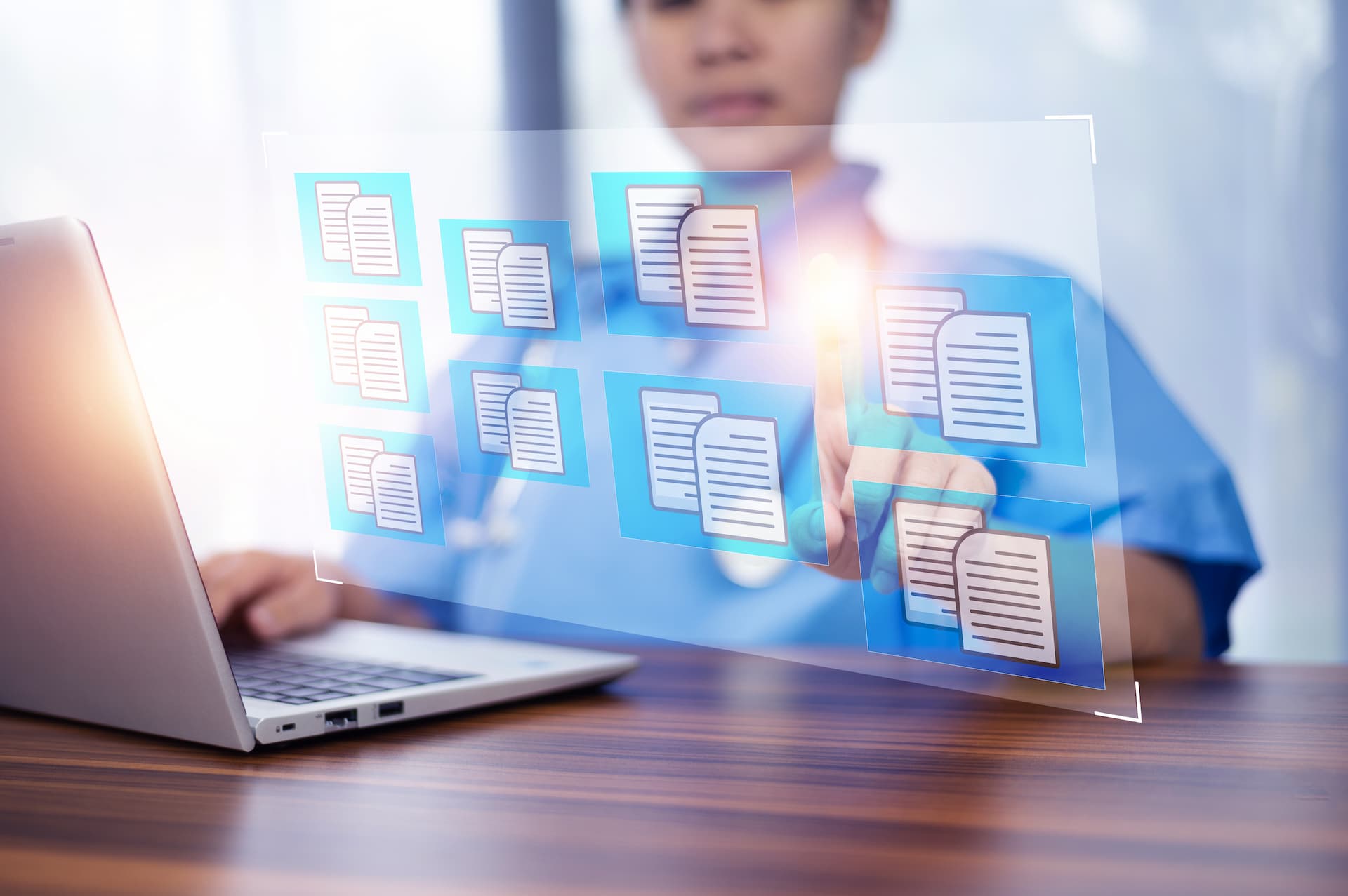 【令和8年度最新】介護のICT補助金の活用方法や申請時の要点をやさしく解説イメージ